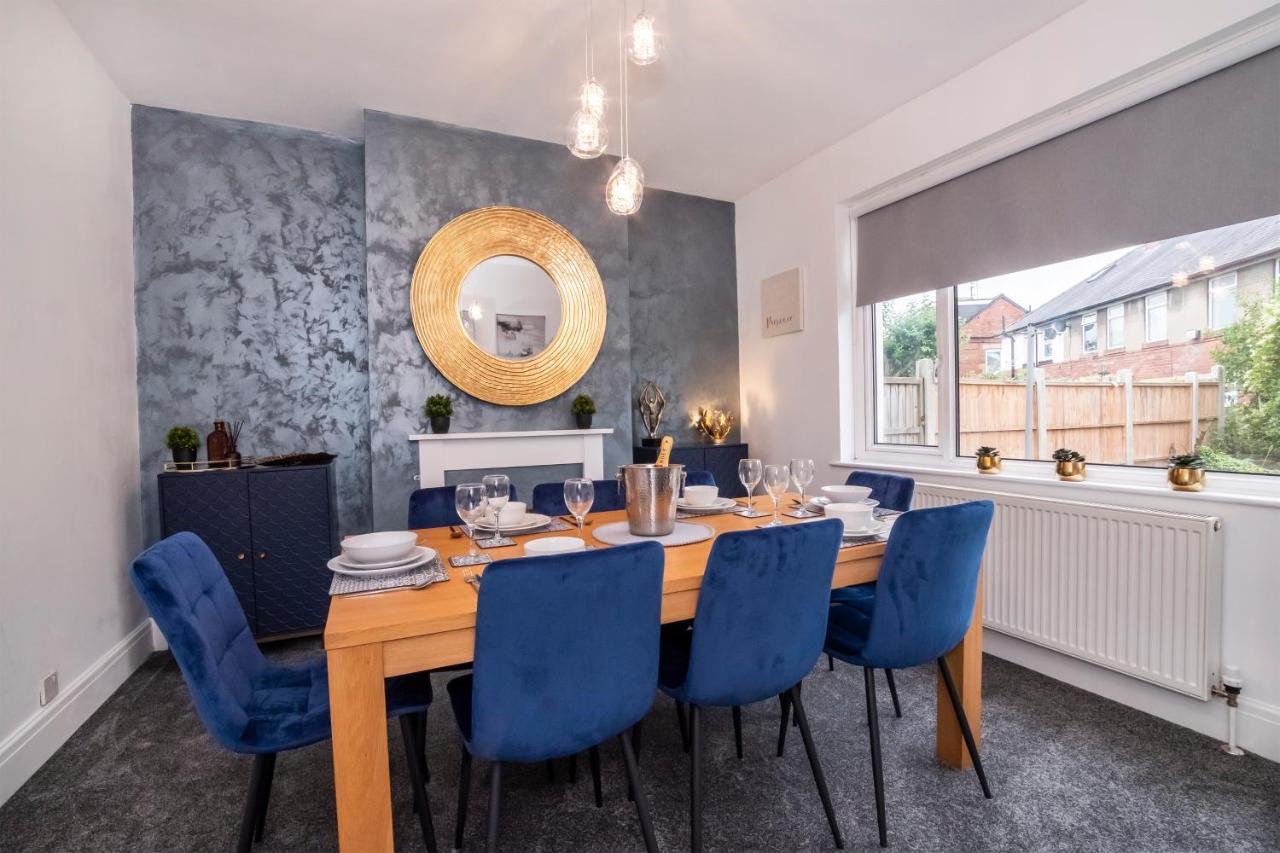 Stylish Hot Tub House With Free Parking! York Exterior foto